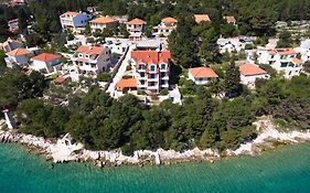Apartments Vala